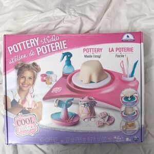 Cool Maker Pottery Studio Kit